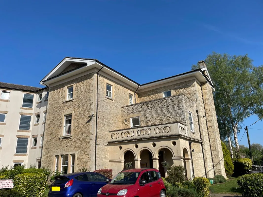 Flat 22 Homewell House, The Moors, Kidlington, Oxfordshire, OX5 2XT