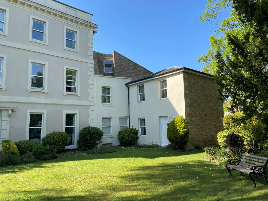Flat 22 Homewell House, The Moors, Kidlington, Oxfordshire, OX5 2XT