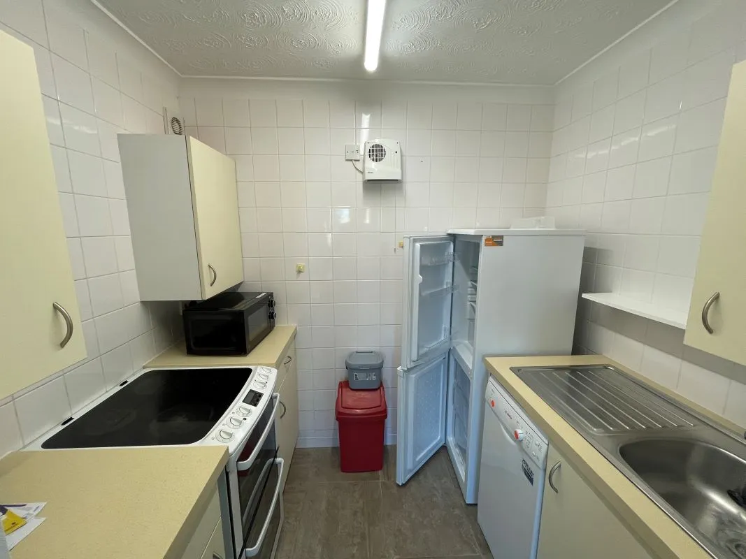 Flat 22 Homewell House, The Moors, Kidlington, Oxfordshire, OX5 2XT
