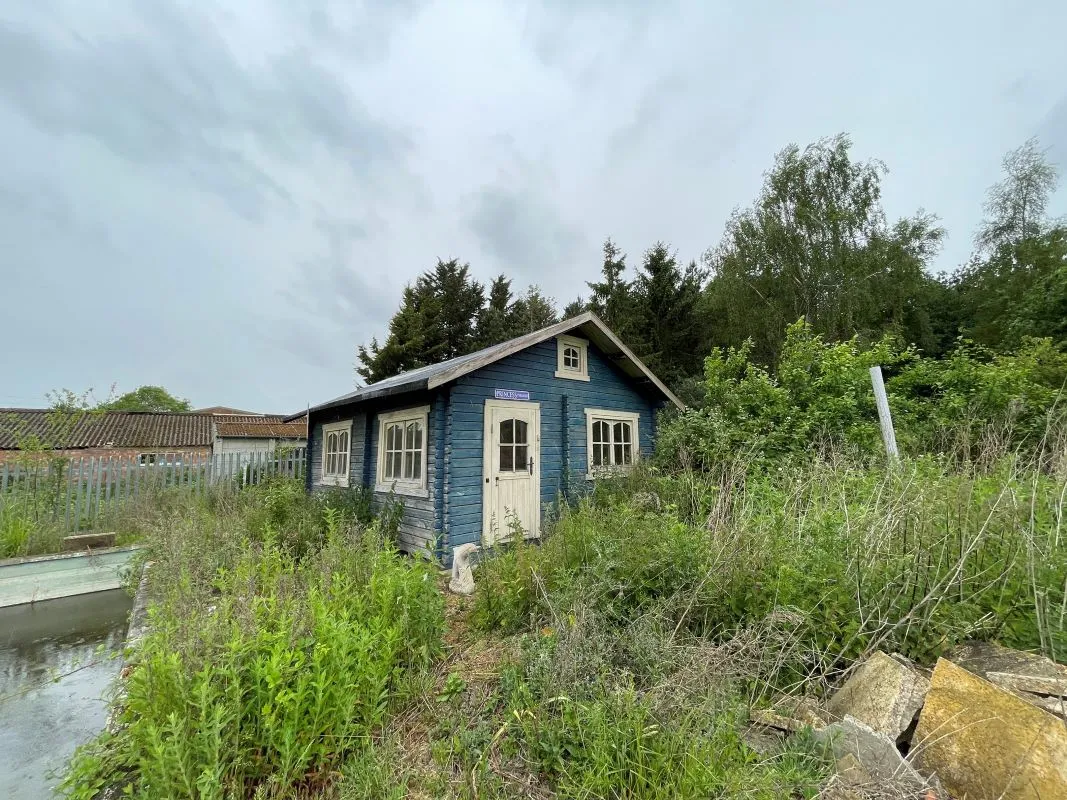 Two Hoots, Woburn Road, Marston Moretaine, Bedfordshire, MK43 0NJ