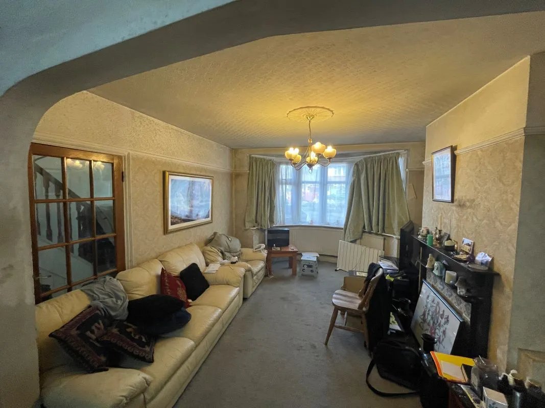 36 Eastcote Avenue, Harrow, Middlesex, HA2 8AL