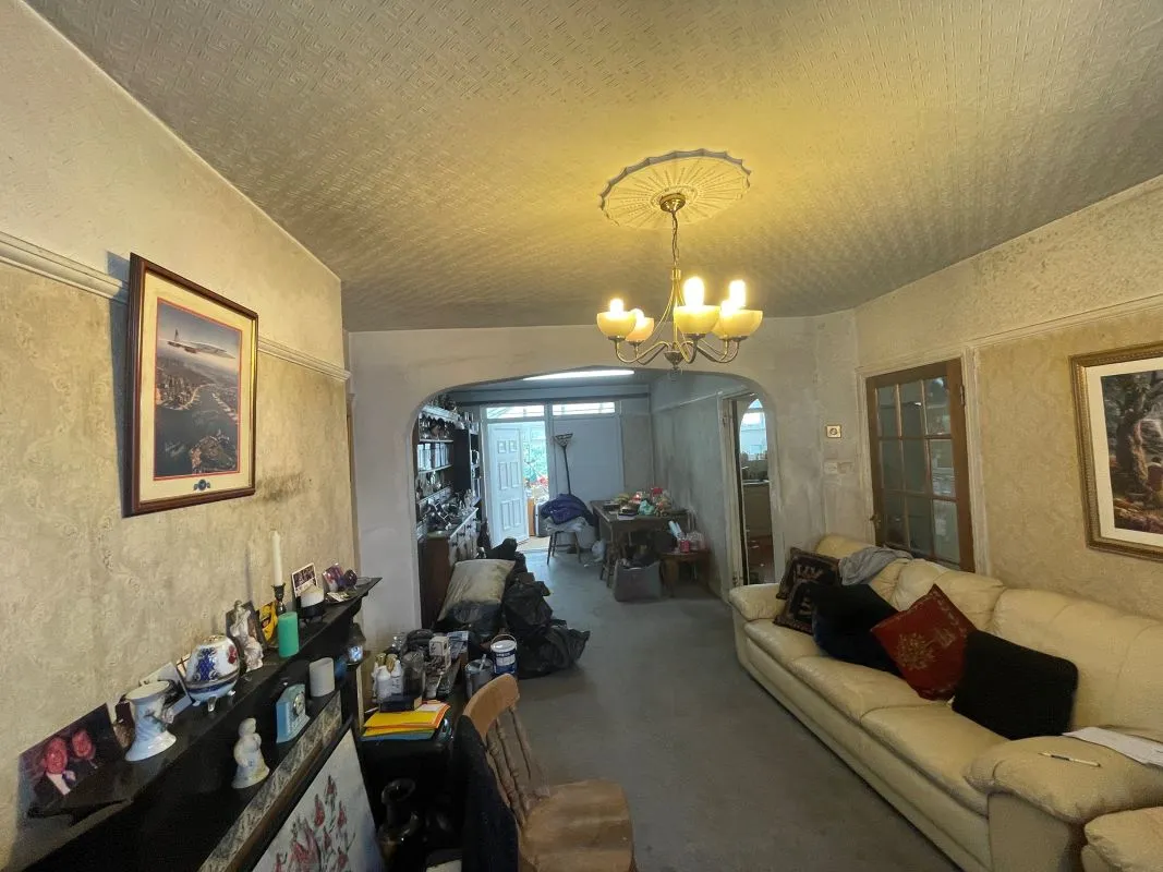 36 Eastcote Avenue, Harrow, Middlesex, HA2 8AL