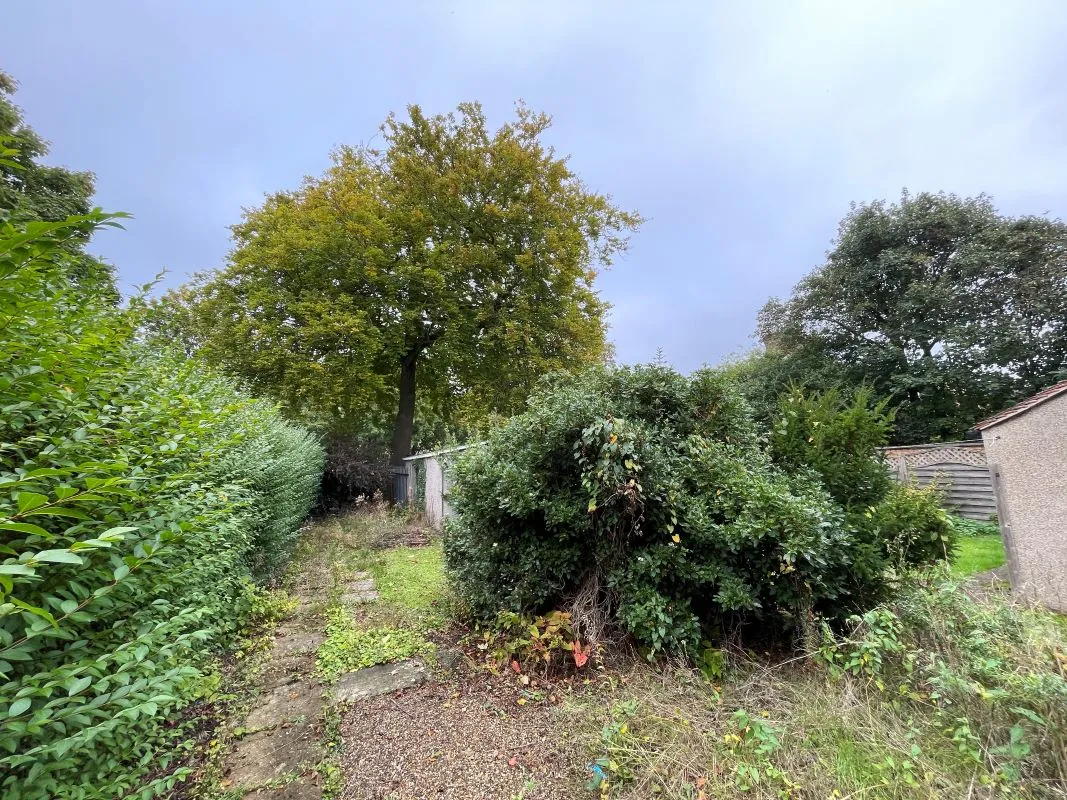 75 Irchester Road, Wollaston, North Northamptonshire, NN29 7RW