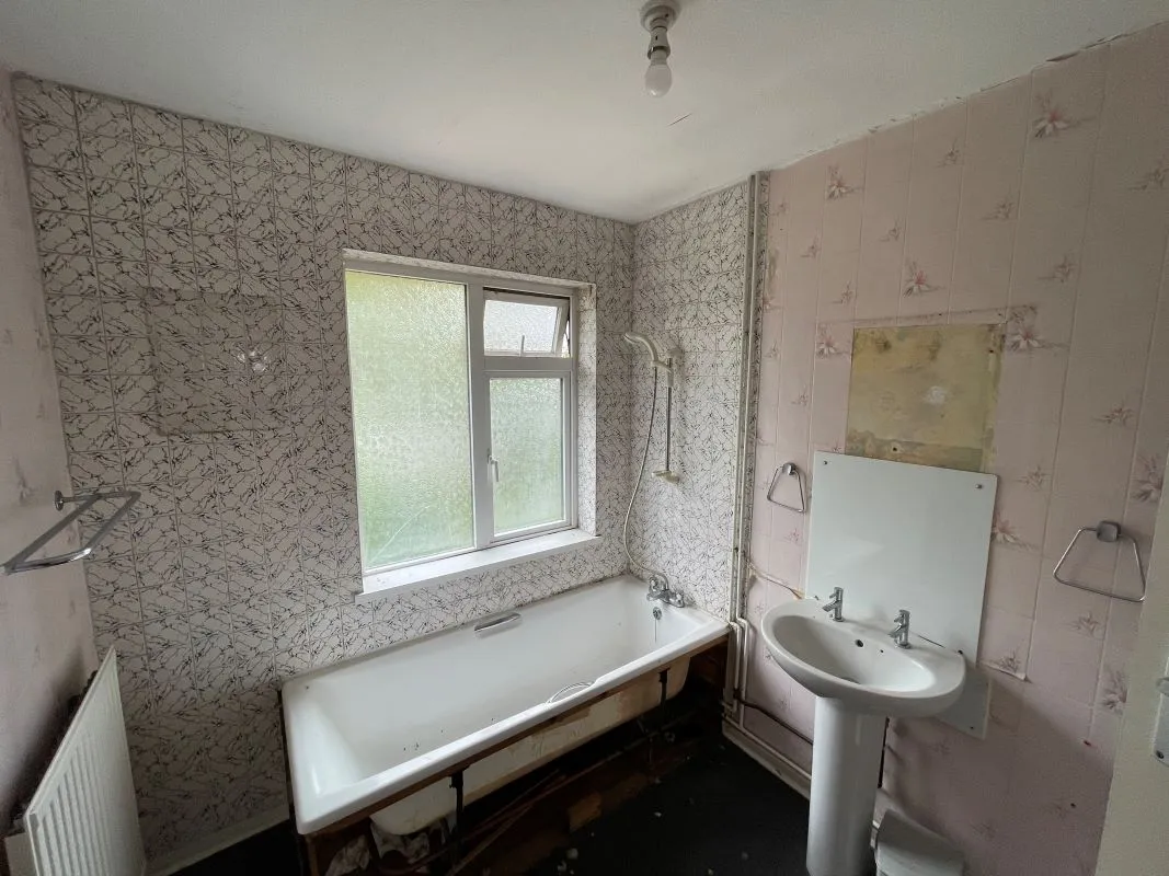 75 Irchester Road, Wollaston, North Northamptonshire, NN29 7RW