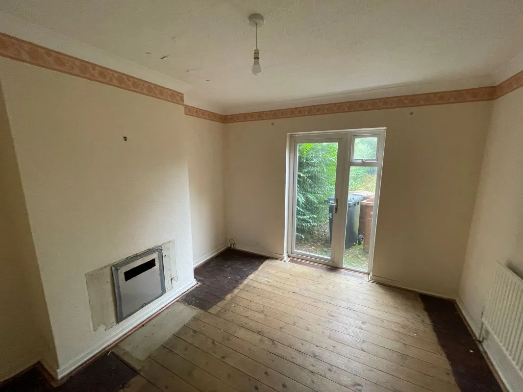 75 Irchester Road, Wollaston, North Northamptonshire, NN29 7RW