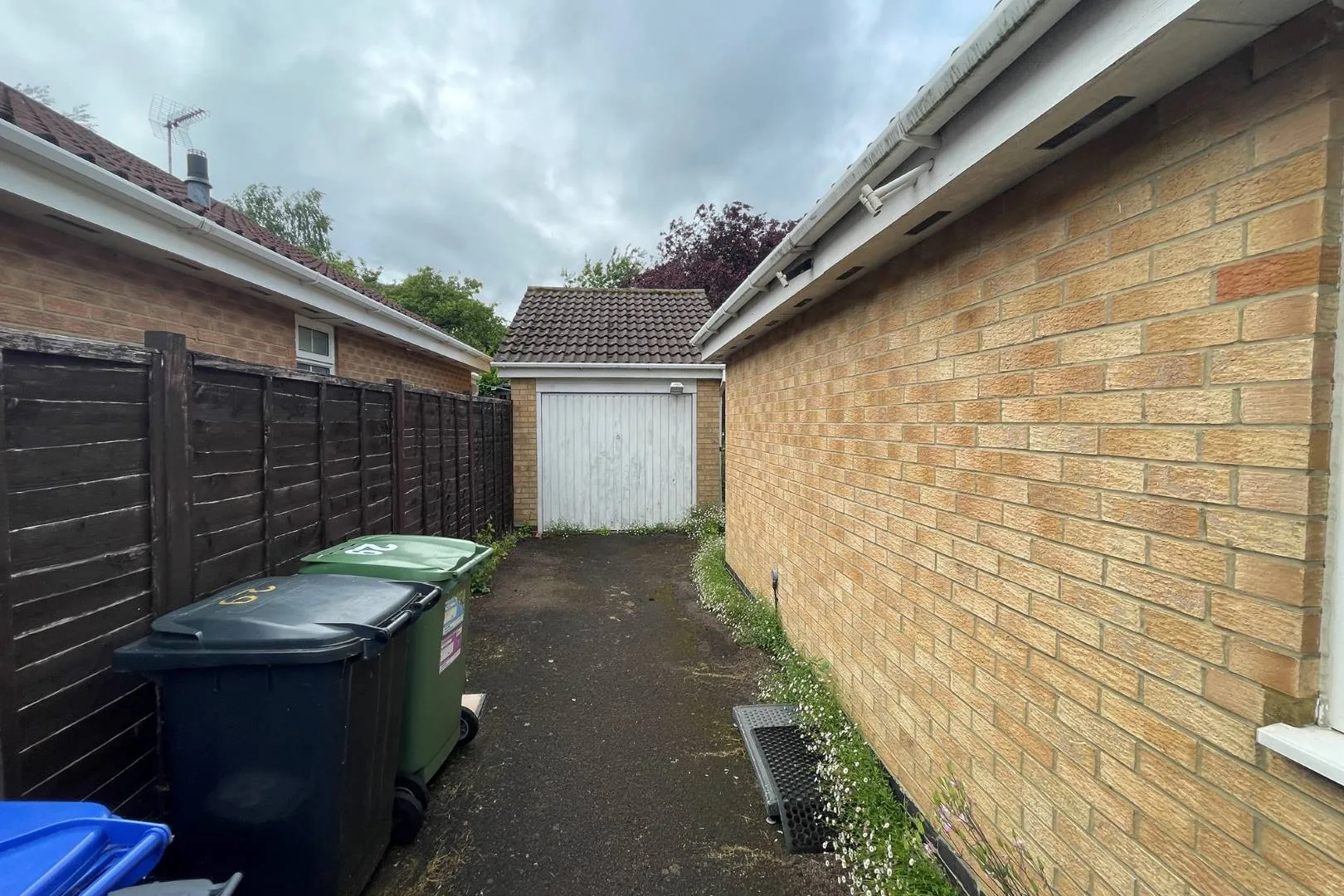 29 Clare Crescent, Towcester, NN12 6QQ