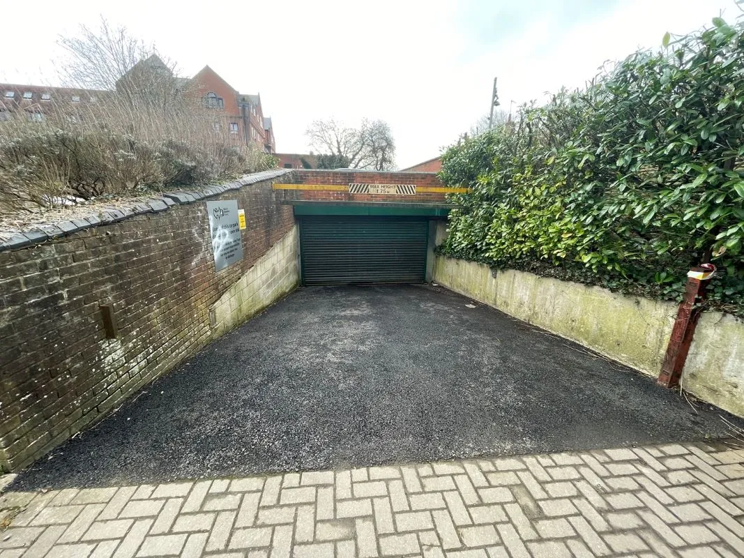 40 Rossiter House, Manor Road, Brackley, Northamptonshire, NN13 6DU
