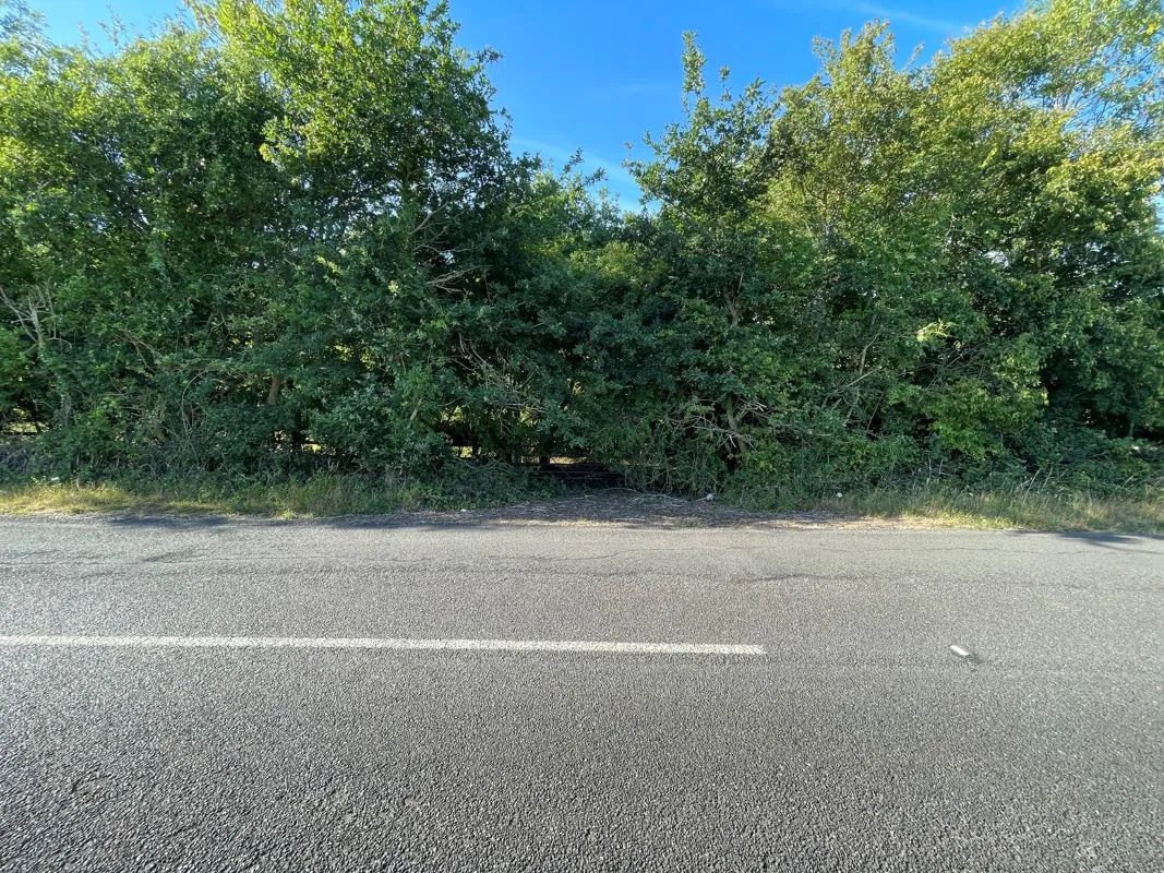 Land at Oxford Road, Wendlebury, Oxfordshire, OX25 3QE