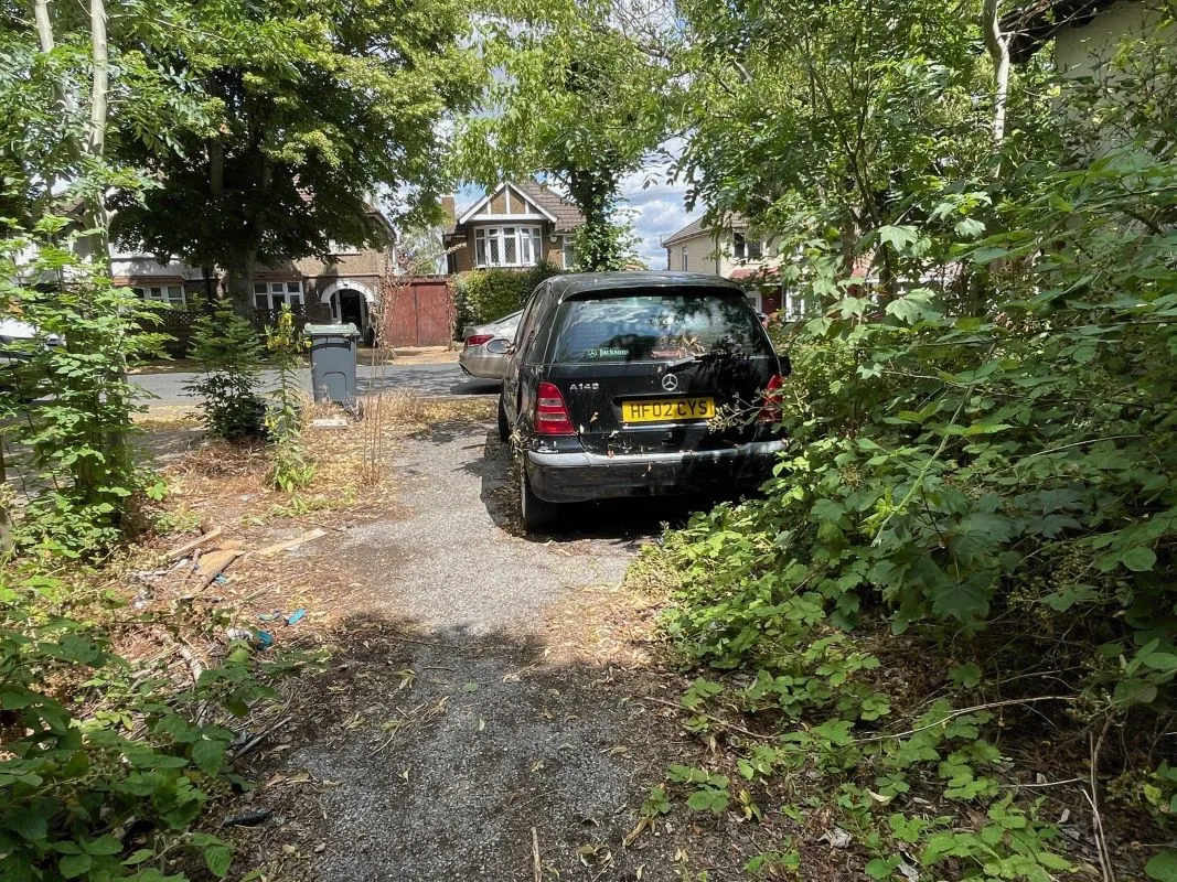 86 Limbury Road, Luton, Bedfordshire, LU3 2PL