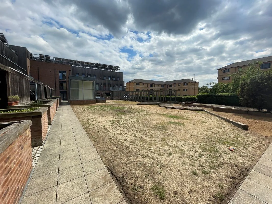 30 Columbia Place, Campbell Park, Milton Keynes, Buckinghamshire, MK9 4AT