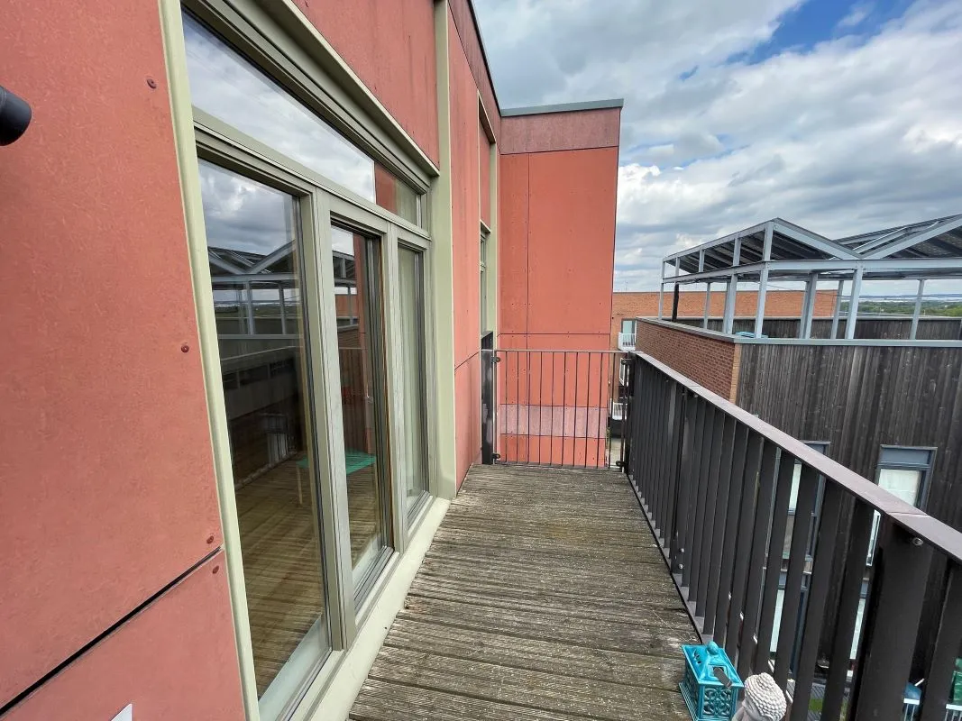 30 Columbia Place, Campbell Park, Milton Keynes, Buckinghamshire, MK9 4AT