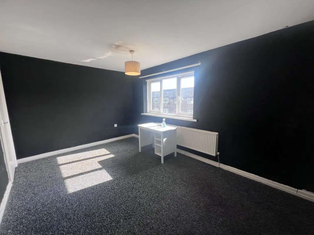117 Oakley Green, West Auckland, County Durham, DL14 9JE