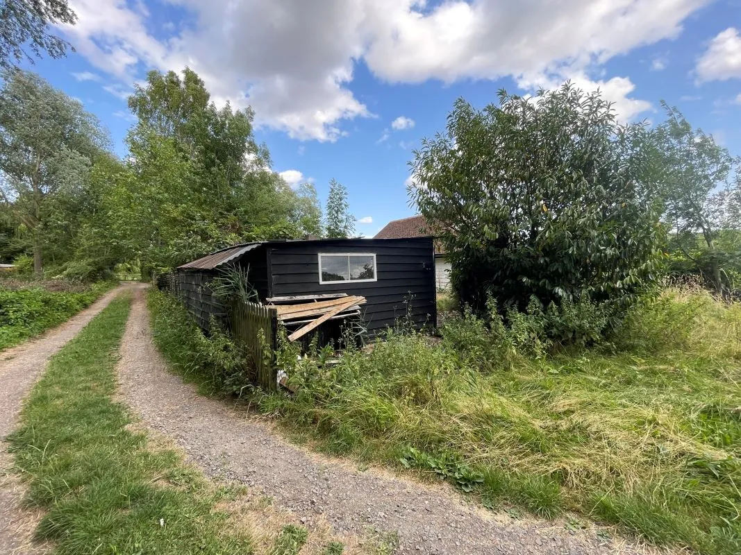 Hardwick Boathouse, Hardwick, Whitchurch on Thames, Berkshire, RG8 7RA