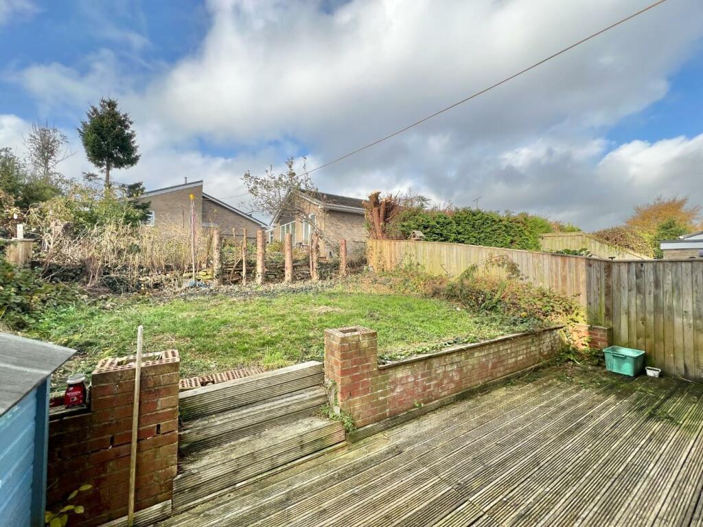 3 bed Semi-Detached