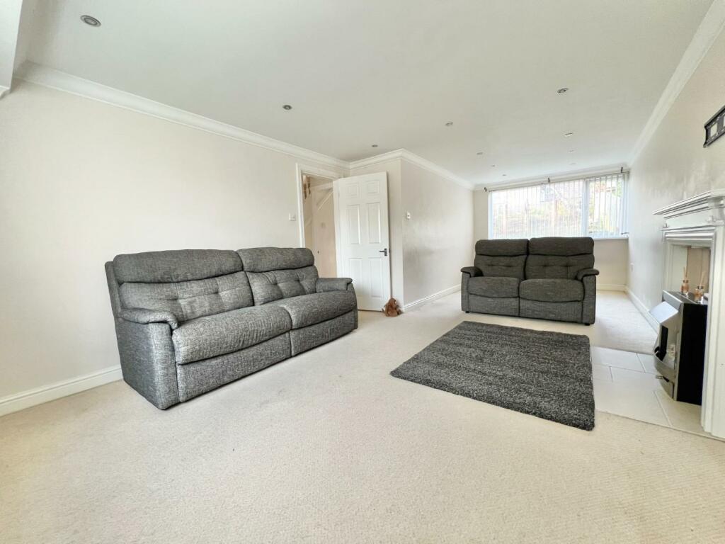 3 bed Semi-Detached