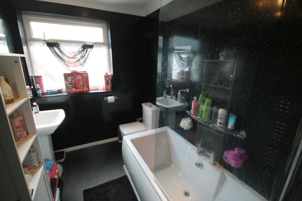 2 bed Terraced