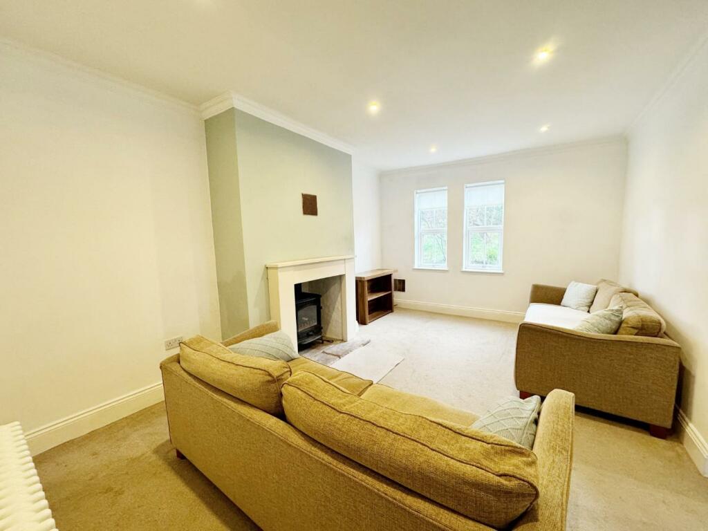3 bed Terraced