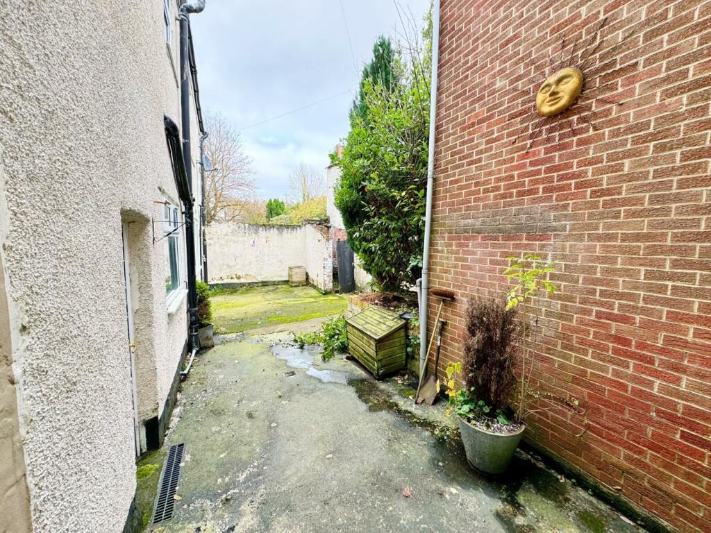 3 bed Terraced