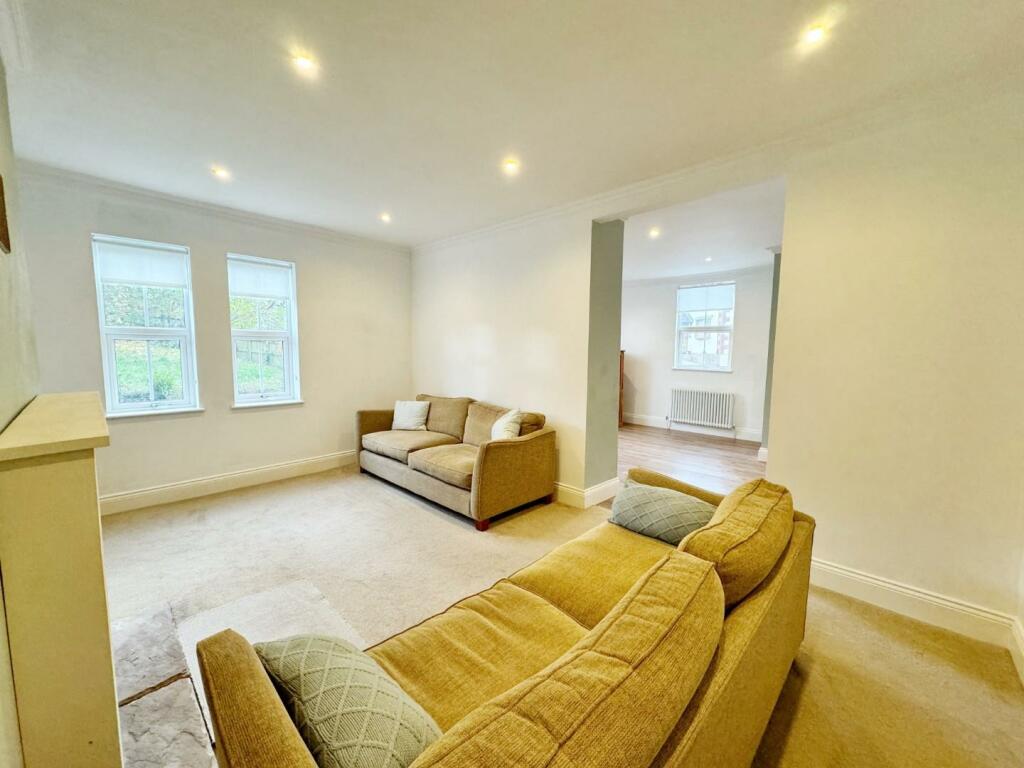 3 bed Terraced