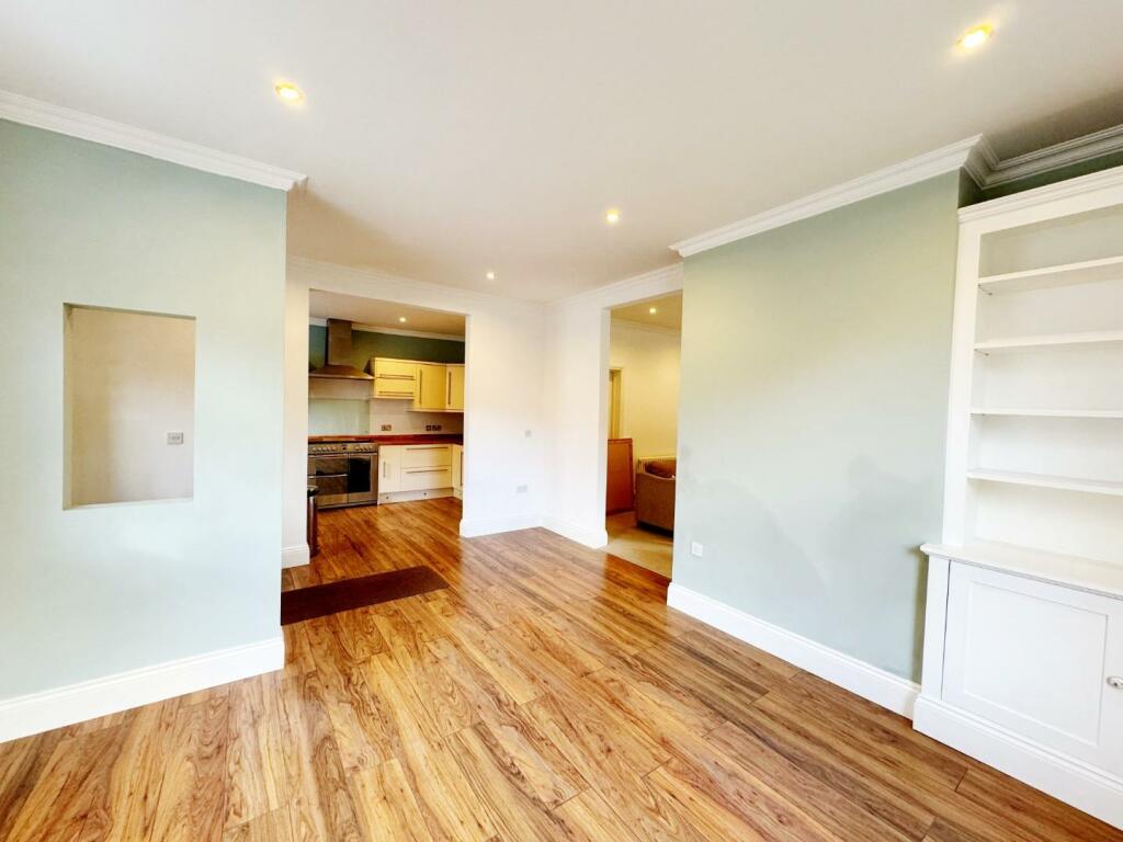3 bed Terraced