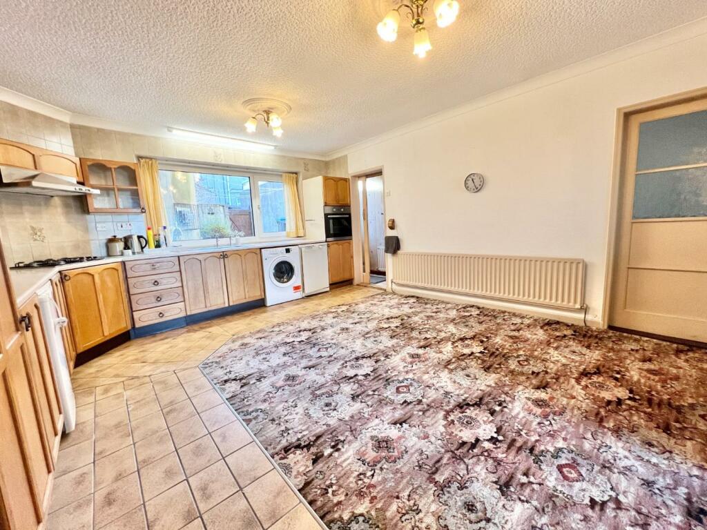 3 bed Terraced