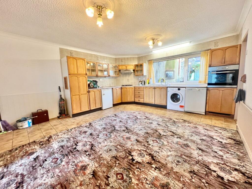 3 bed Terraced