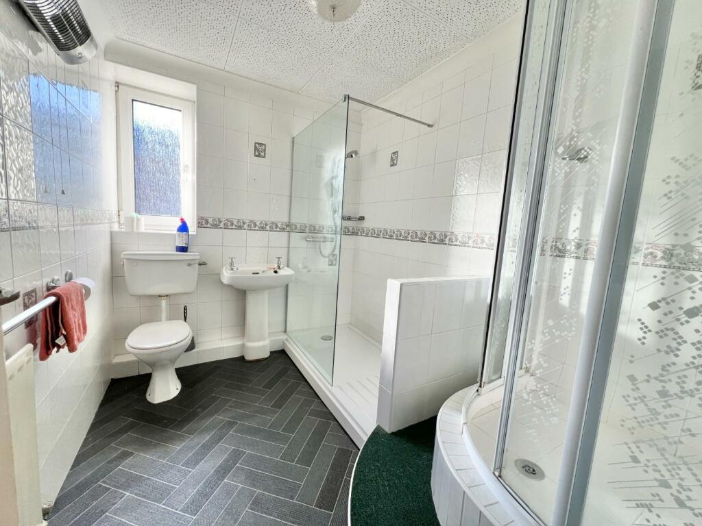 3 bed Terraced
