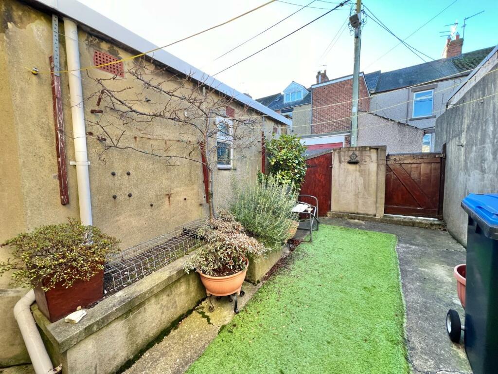 3 bed Terraced
