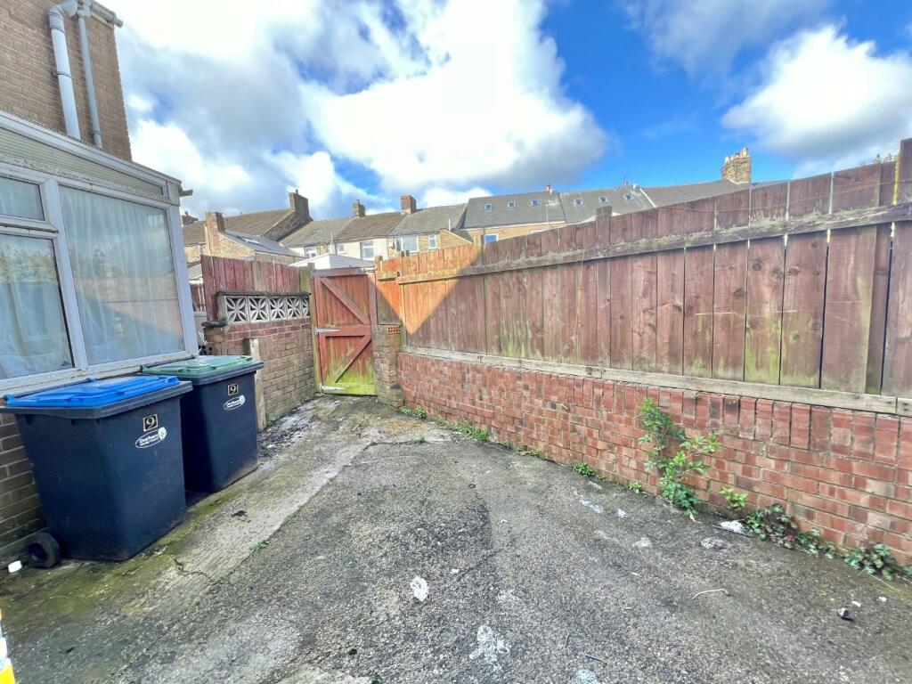 2 bed Terraced