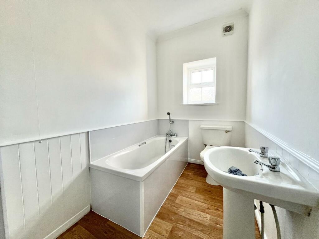 2 bed Terraced