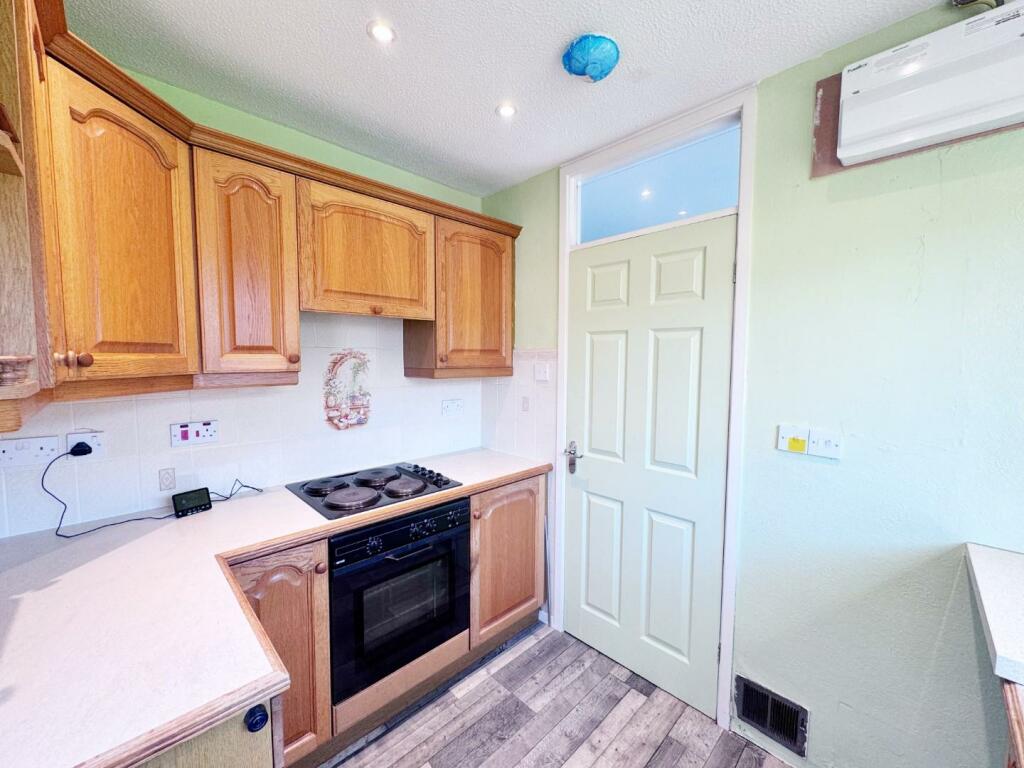 2 bed Detached Bungalow