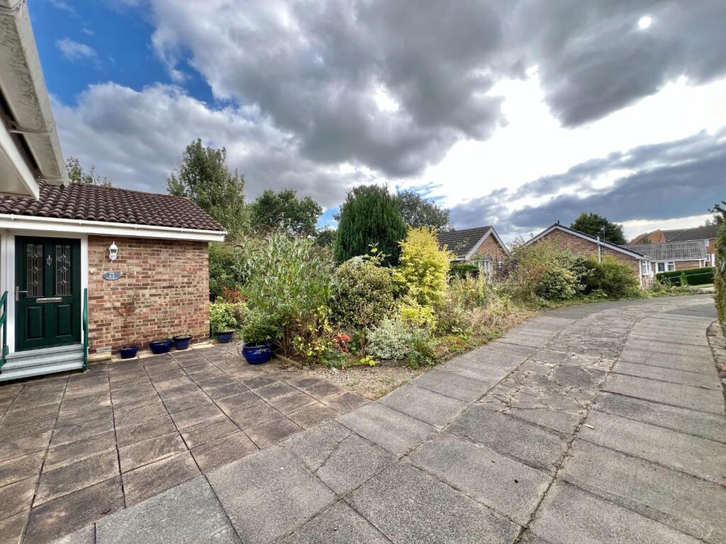 3 bed Detached Bungalow