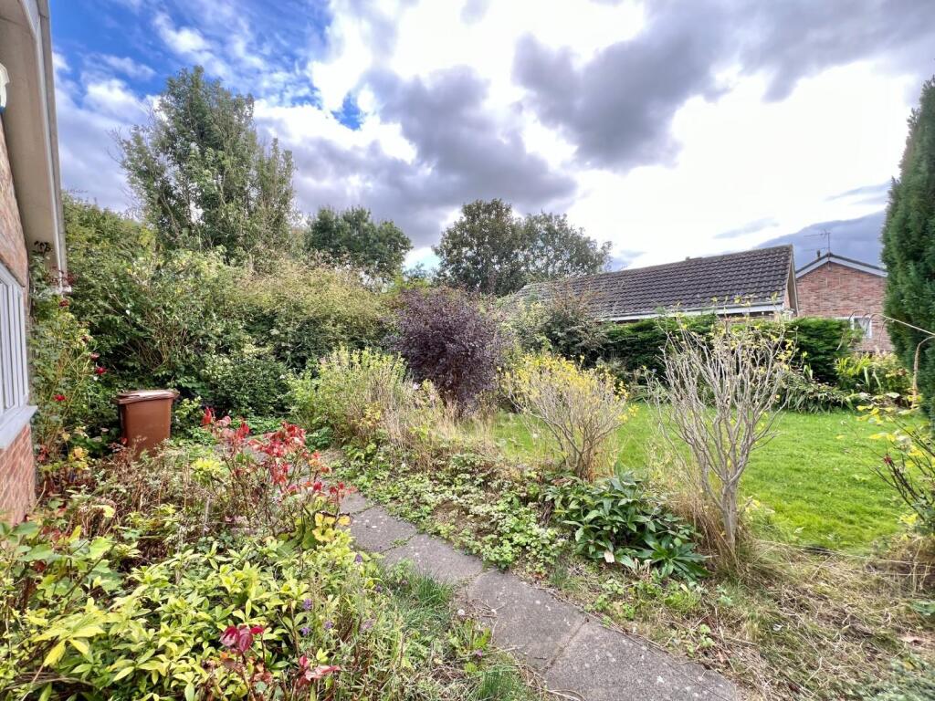 3 bed Detached Bungalow