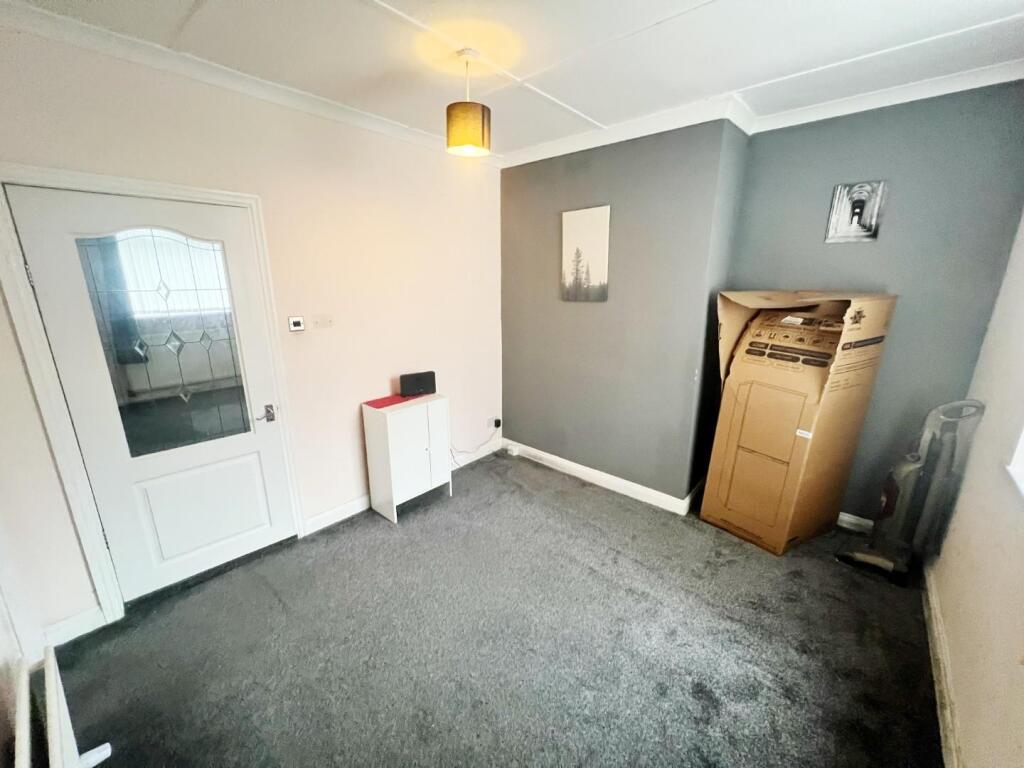 2 bed Terraced
