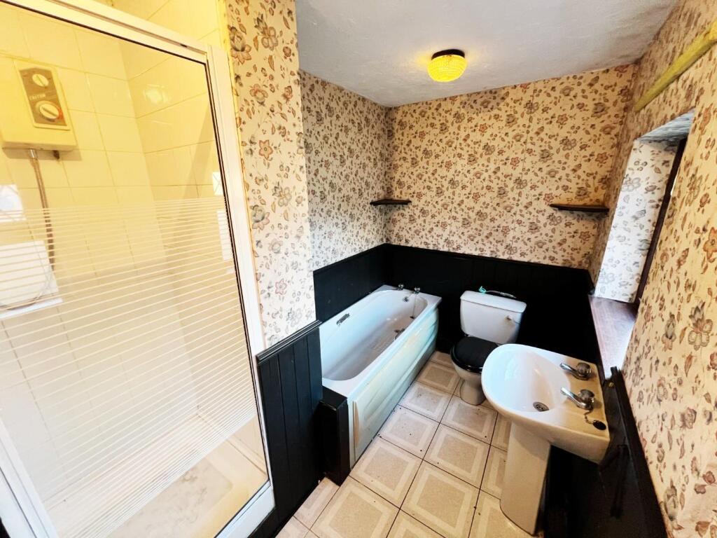 2 bed Terraced