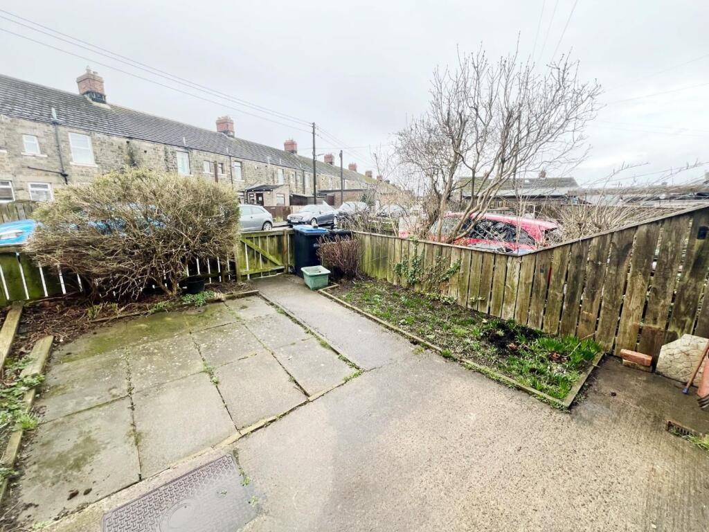 2 bed Terraced