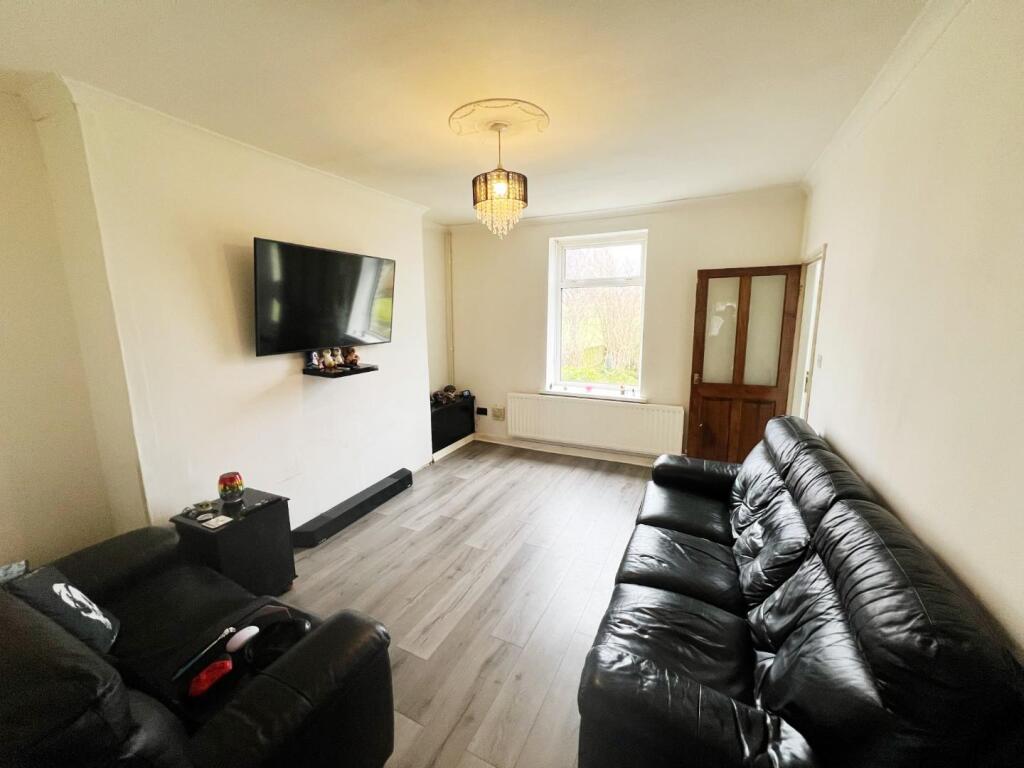2 bed Terraced