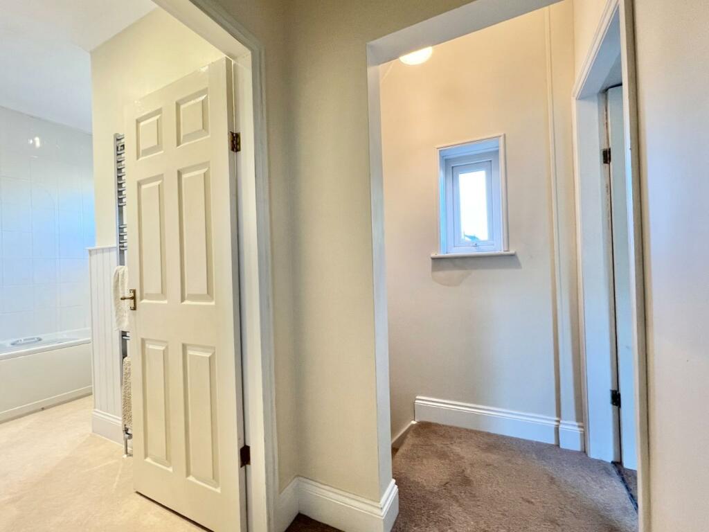 2 bed Semi-Detached
