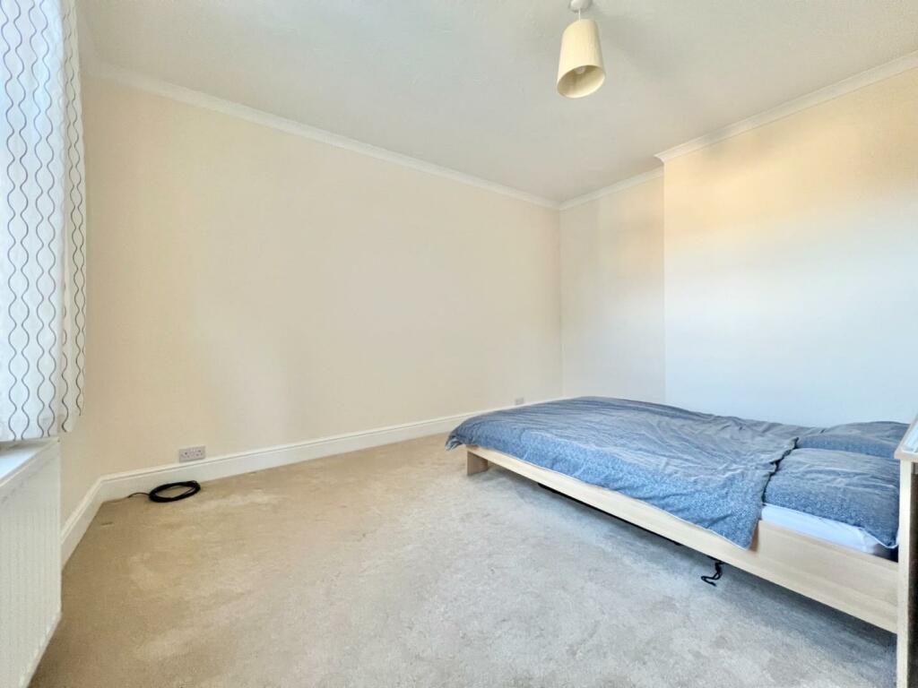 2 bed Semi-Detached