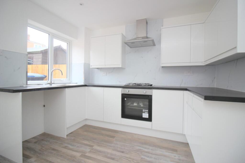 2 bed Terraced