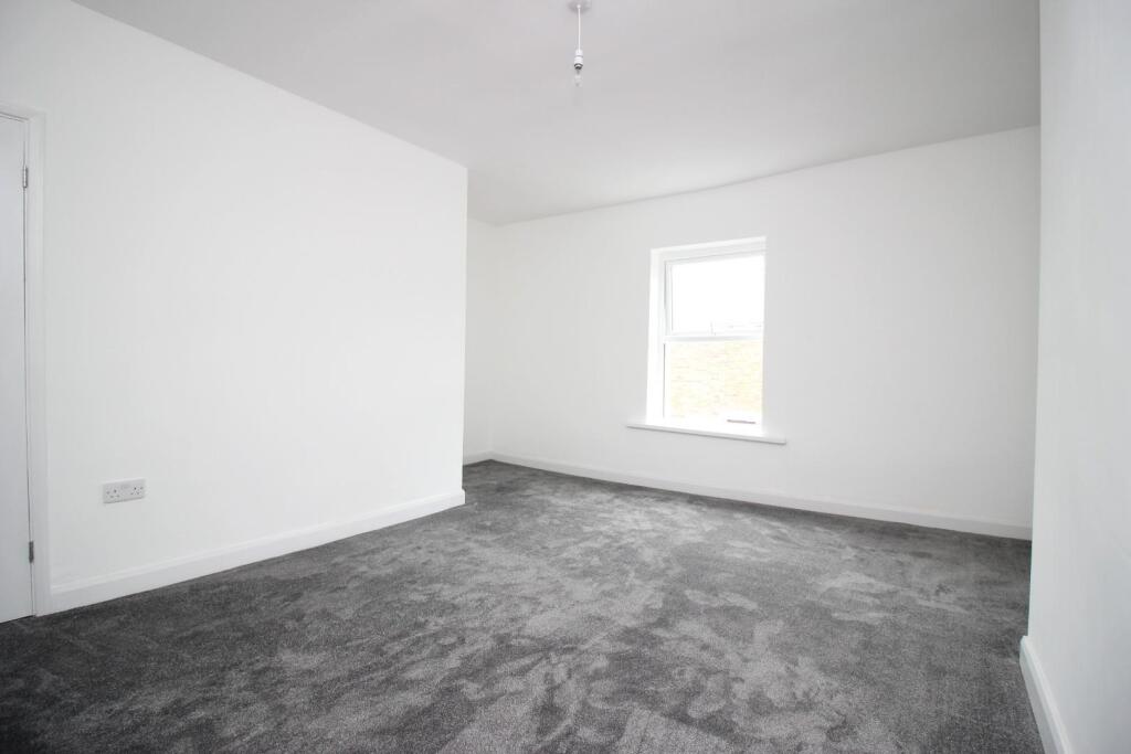 2 bed Terraced