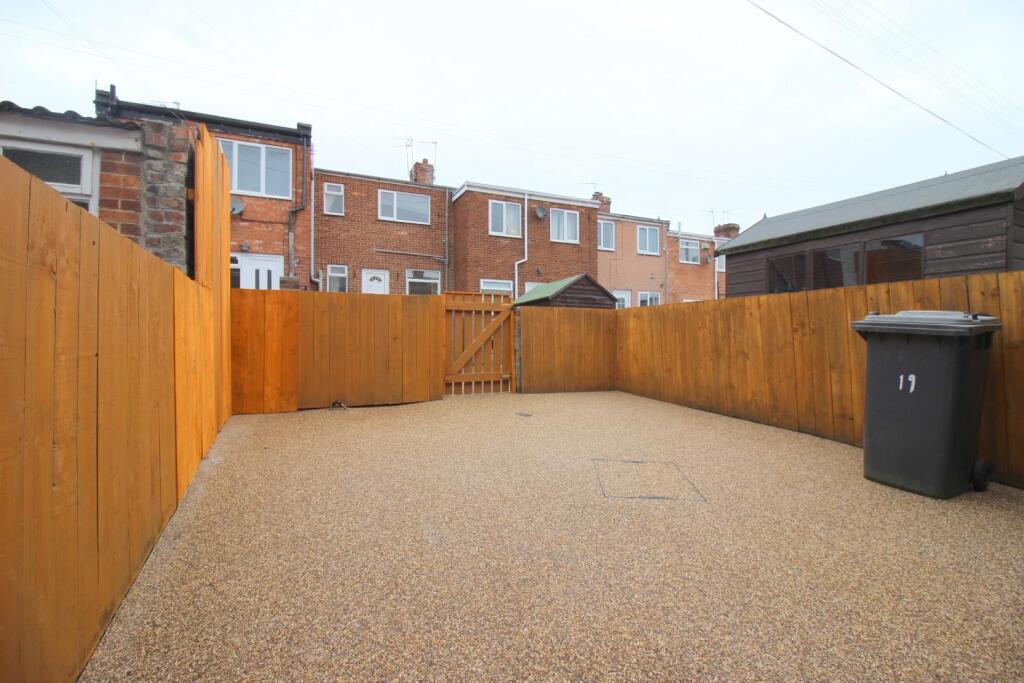 2 bed Terraced