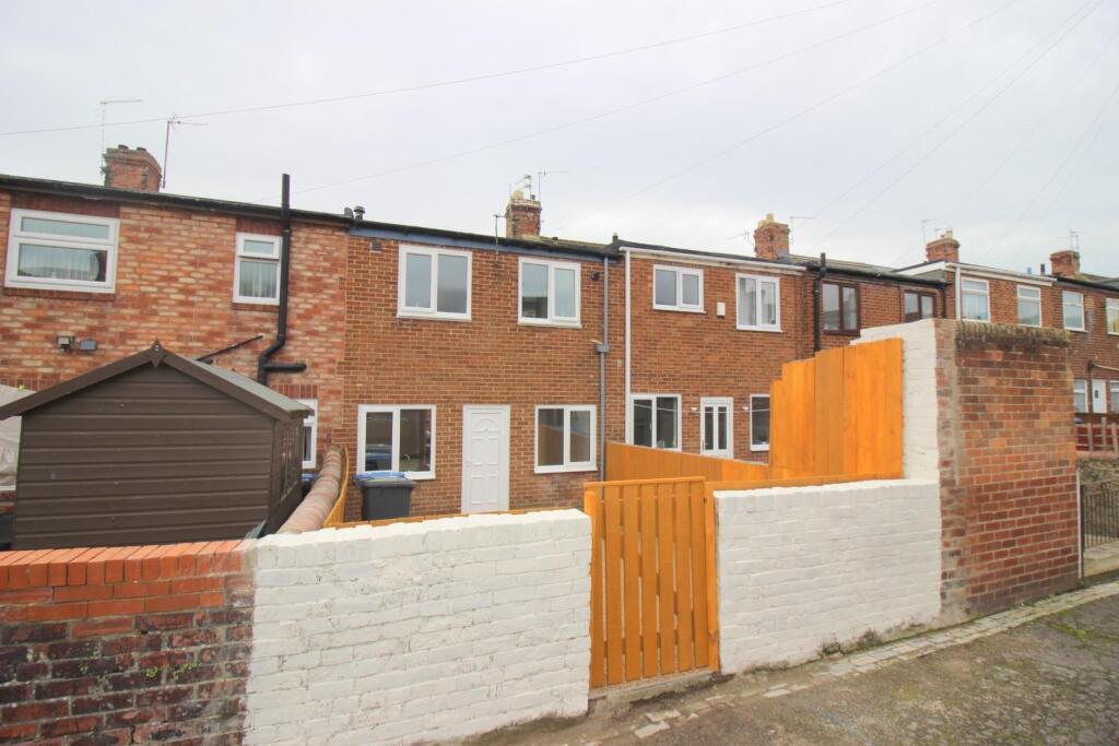 2 bed Terraced