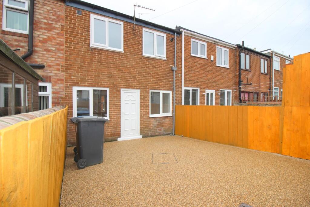 2 bed Terraced
