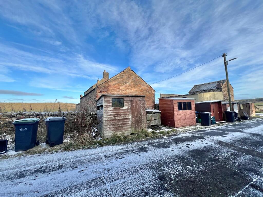 2 bed Terraced