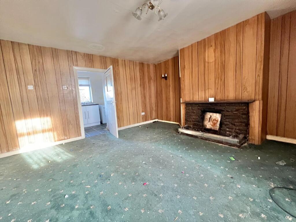 2 bed Terraced