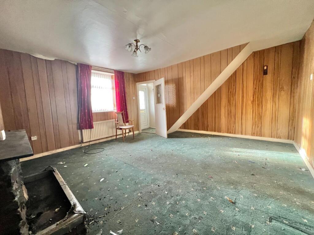2 bed Terraced
