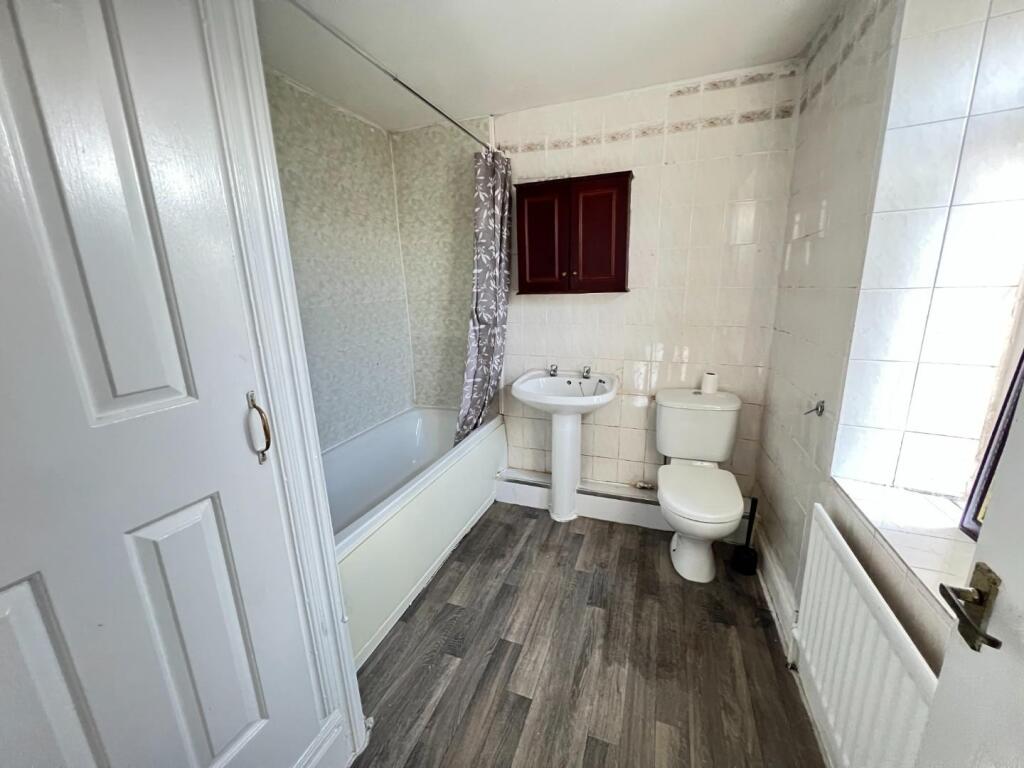 3 bed Terraced