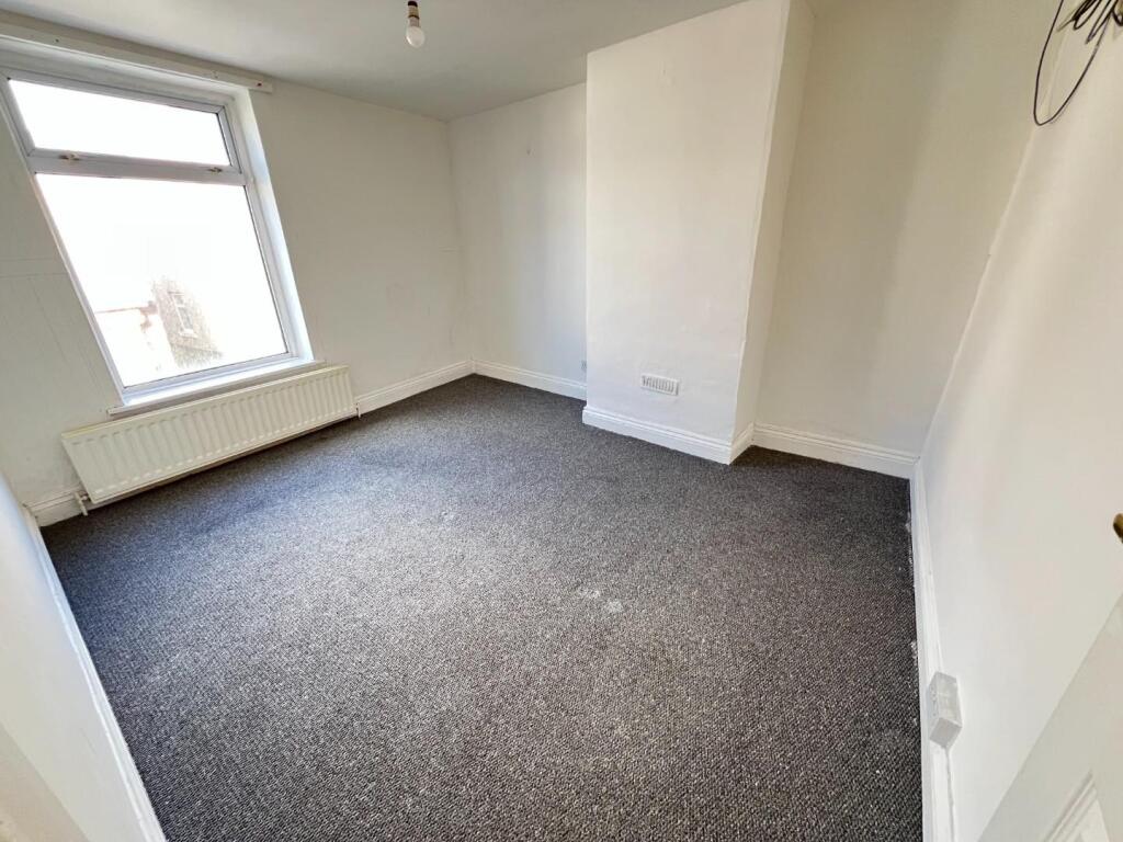 3 bed Terraced