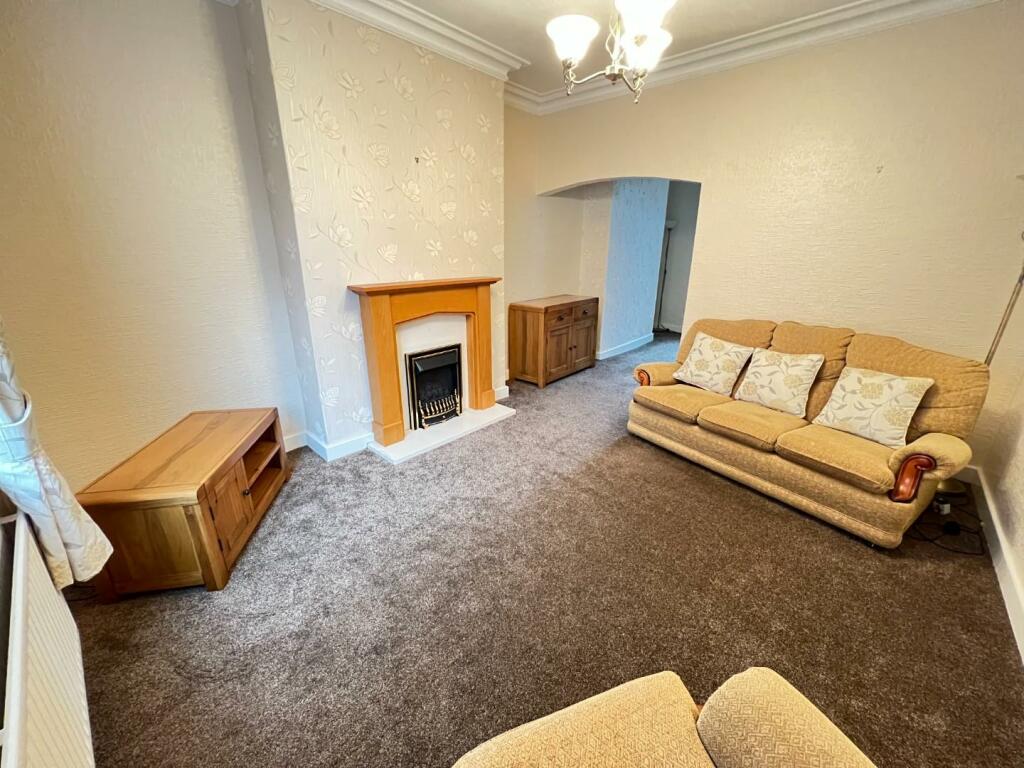 2 bed Terraced